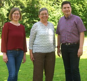 Direktor Hans Behringer, stellv. Direktorin Sylvia Hindelang,  Hauswirtschaftsleiterin Regina Fischer  (v. rechts nach links)